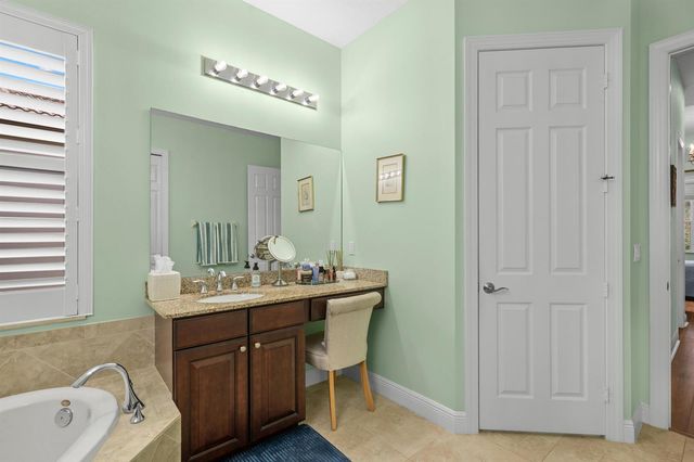 9955 SW TORRIENTE Lane, Port St. Lucie, FL 34986