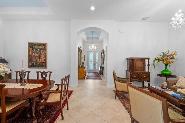9955 SW TORRIENTE Lane, Port St. Lucie, FL 34986