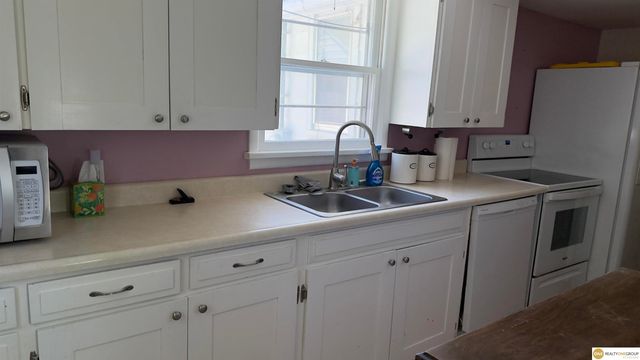 615 Main Street, Louisville, NE 68037
