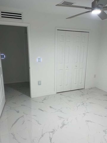 219 NE 159th Street, Miami, FL 33162