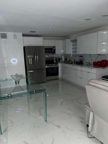 219 NE 159th Street, Miami, FL 33162