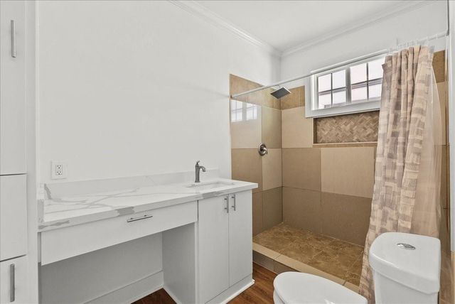 7013 Corsicana Street, Houston, TX 77020