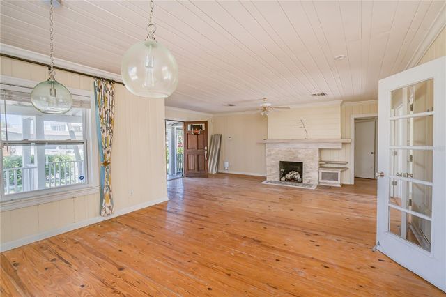 16029 REDINGTON DRIVE, Redington Beach, FL 33708