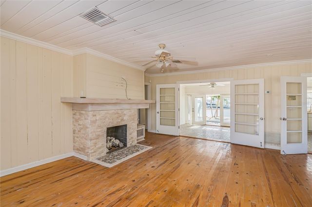 16029 REDINGTON DRIVE, Redington Beach, FL 33708