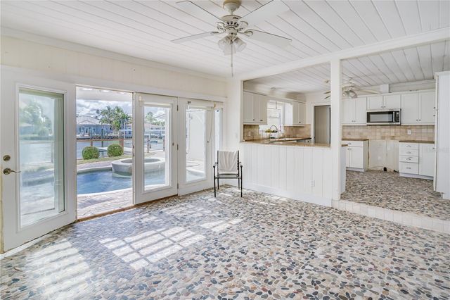 16029 REDINGTON DRIVE, Redington Beach, FL 33708