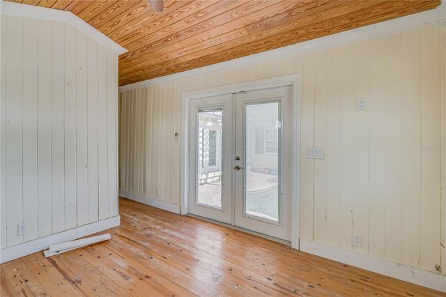 16029 REDINGTON DRIVE, Redington Beach, FL 33708