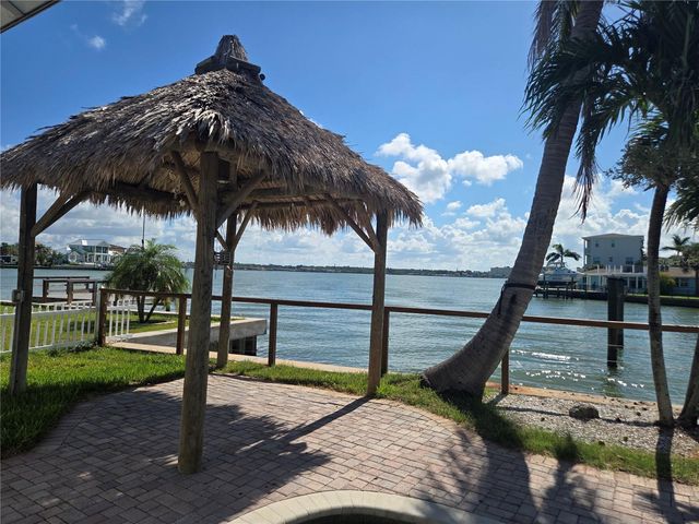 16029 REDINGTON DRIVE, Redington Beach, FL 33708