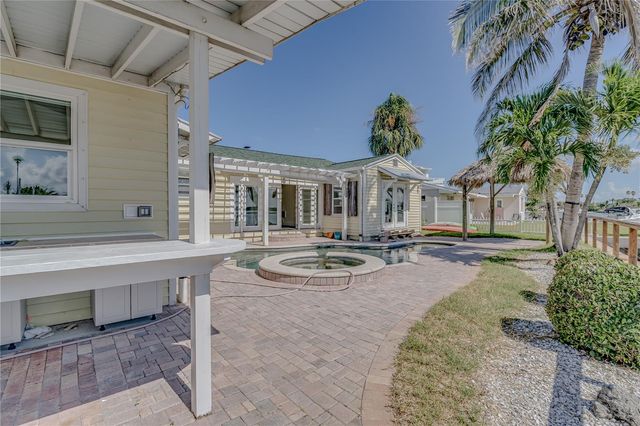 16029 REDINGTON DRIVE, Redington Beach, FL 33708