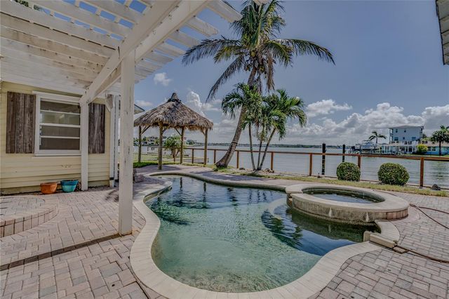 16029 REDINGTON DRIVE, Redington Beach, FL 33708