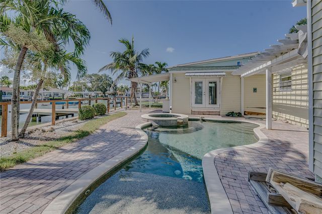 16029 REDINGTON DRIVE, Redington Beach, FL 33708