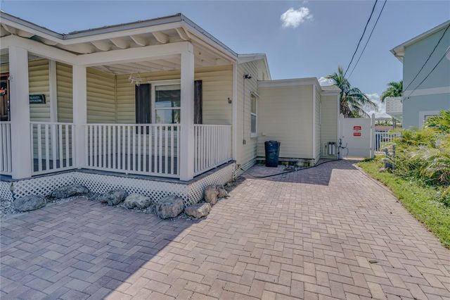 16029 REDINGTON DRIVE, Redington Beach, FL 33708