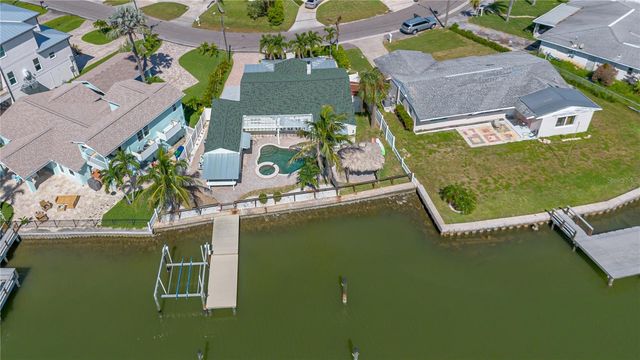 16029 REDINGTON DRIVE, Redington Beach, FL 33708