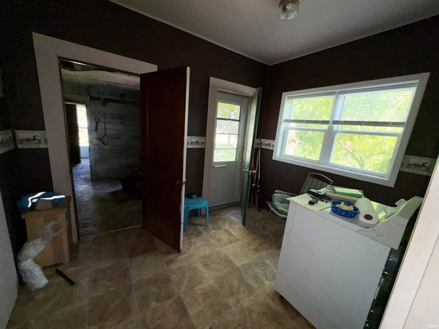 19818 Linden Road, Argos, IN 46501