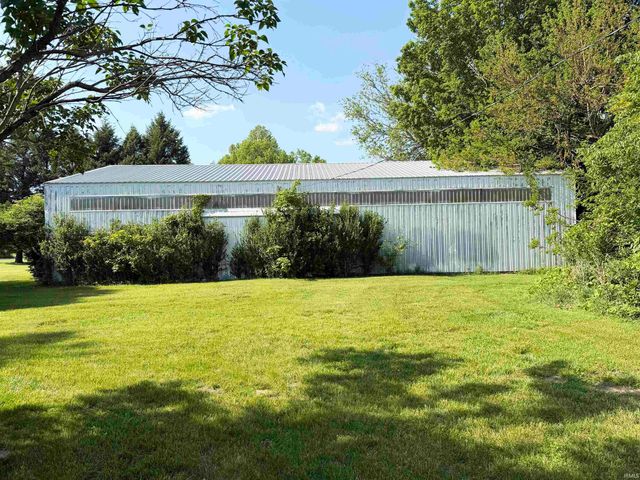 19818 Linden Road, Argos, IN 46501