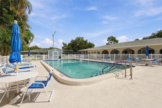 11200 102ND AVE 39, Seminole, FL 33778