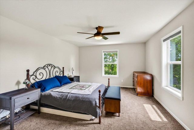 932 E Lauderdale Court, Edgerton, WI 53534