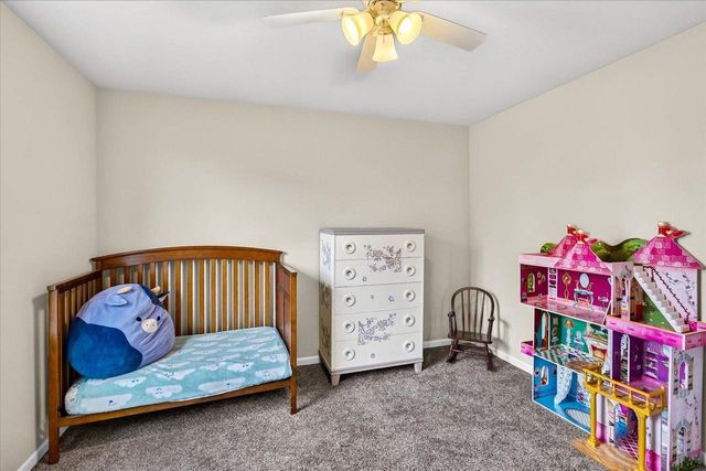 932 E Lauderdale Court, Edgerton, WI 53534