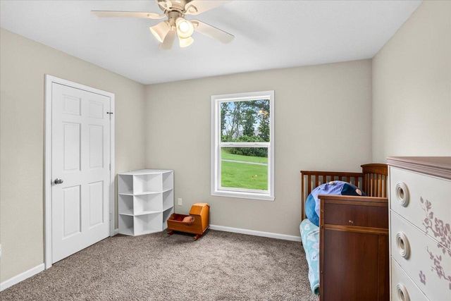 932 E Lauderdale Court, Edgerton, WI 53534