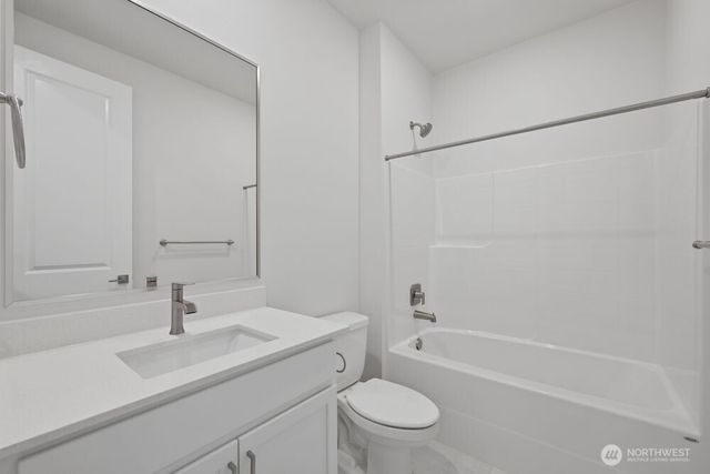 601 Barquist Lane N, Enumclaw, WA 98022