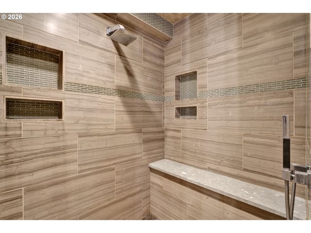 1990 PARKSIDE Dr, Eugene, OR 97403