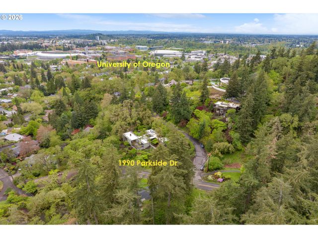 1990 PARKSIDE Dr, Eugene, OR 97403