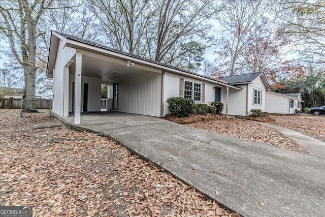 111 Collins Street, Byron, GA 31008