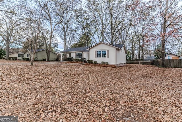 111 Collins Street, Byron, GA 31008