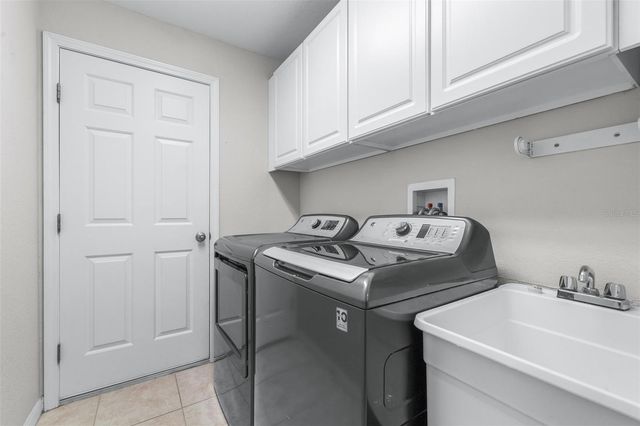 27015 FIREBUSH DRIVE, Wesley Chapel, FL 33544