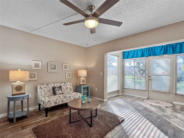 515 30TH AVENUE W H111, Bradenton, FL 34205