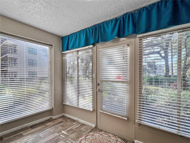 515 30TH AVENUE W H111, Bradenton, FL 34205