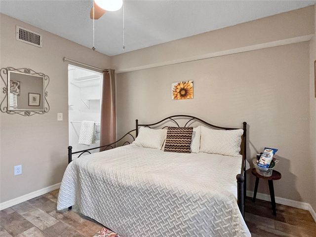 515 30TH AVENUE W H111, Bradenton, FL 34205