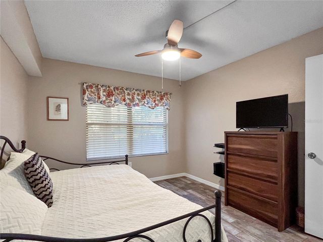 515 30TH AVENUE W H111, Bradenton, FL 34205