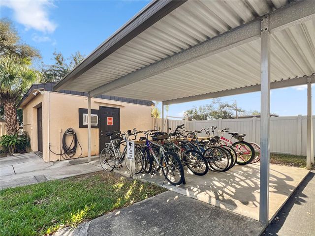 515 30TH AVENUE W H111, Bradenton, FL 34205