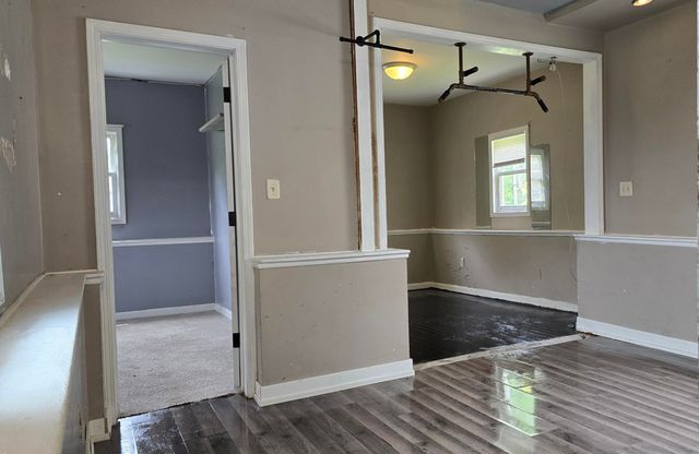 2207 N County Line Road, Portage, IN 46368