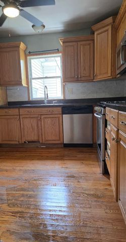 2207 N County Line Road, Portage, IN 46368
