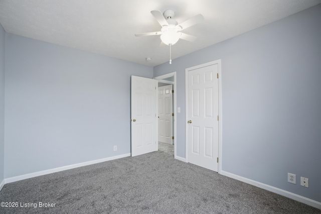 420 Beechcliff Cir, Shepherdsville, KY 40165