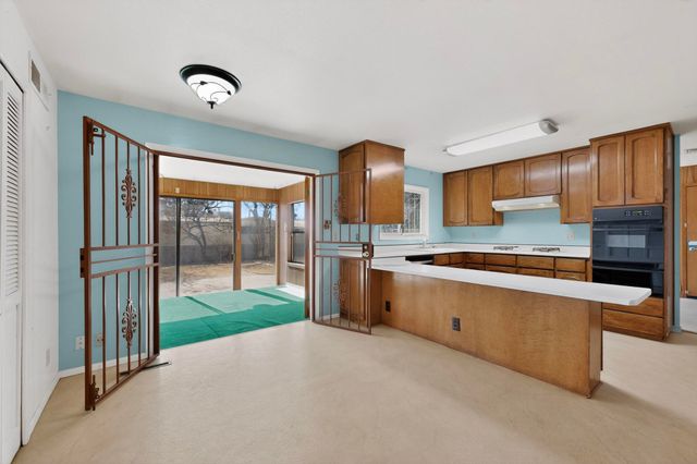 1608 McDonald Road NW, Albuquerque, NM 87107