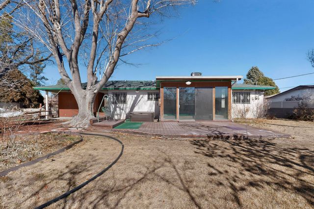 1608 McDonald Road NW, Albuquerque, NM 87107