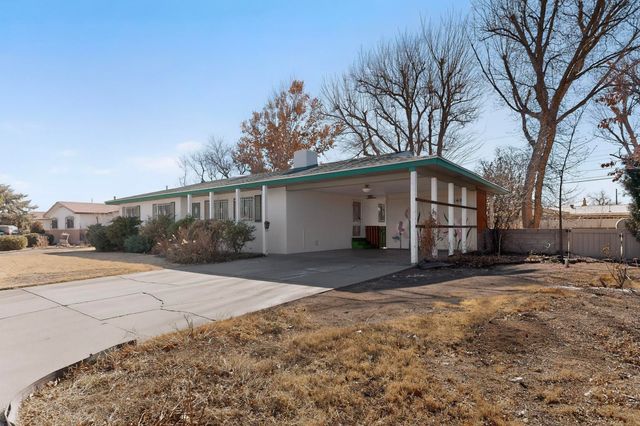 1608 McDonald Road NW, Albuquerque, NM 87107