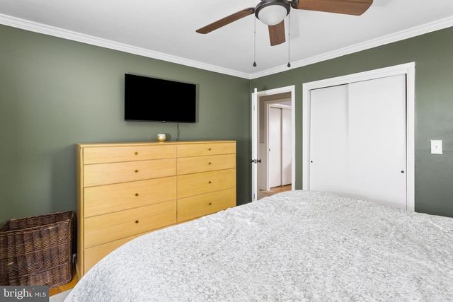 21 GREENWOOD DR, Bordentown, NJ 08505