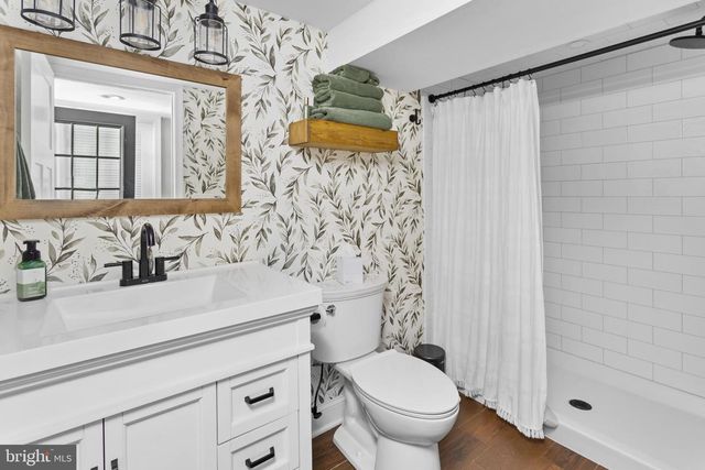 21 GREENWOOD DR, Bordentown, NJ 08505