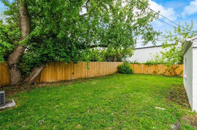 3237 E 12th Avenue, Columbus, OH 43219