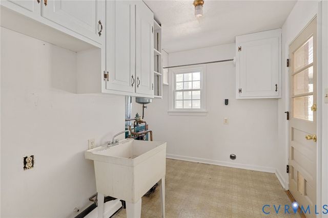 400 Seabury Ave, Sandston, VA 23150