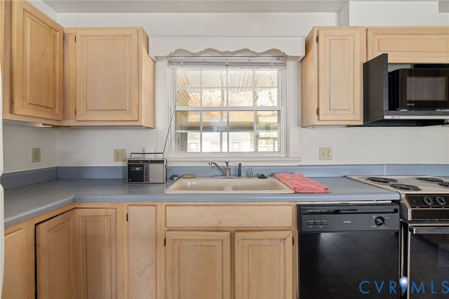 400 Seabury Ave, Sandston, VA 23150