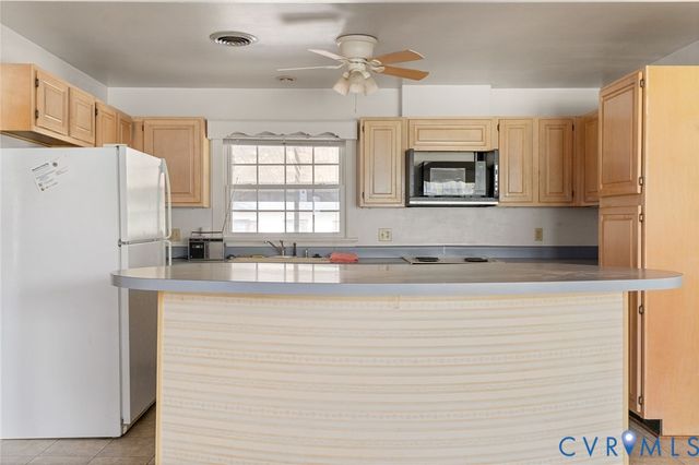 400 Seabury Ave, Sandston, VA 23150