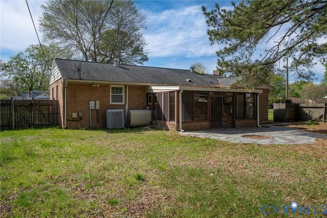 400 Seabury Ave, Sandston, VA 23150