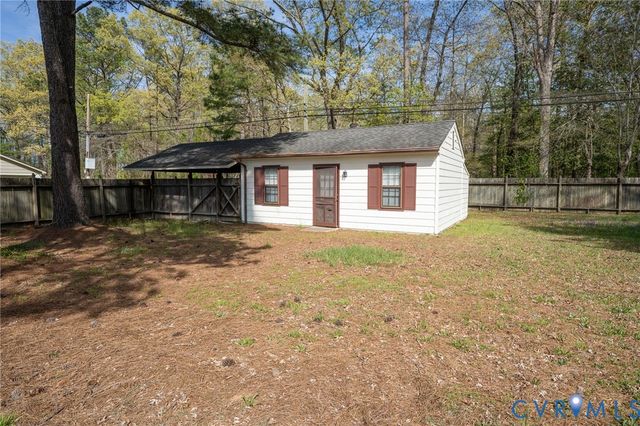 400 Seabury Ave, Sandston, VA 23150