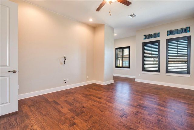 13518 Galleria CIR, Austin, TX 78738