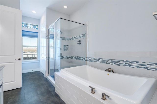 13518 Galleria CIR, Austin, TX 78738