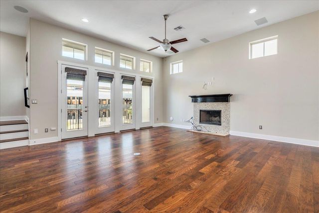 13518 Galleria CIR, Austin, TX 78738